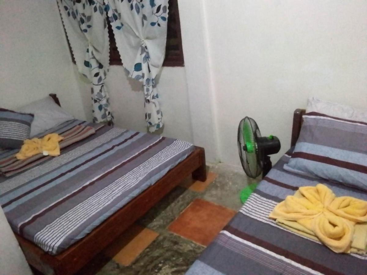 Shalom Camp Hotell El Nido Exteriör bild