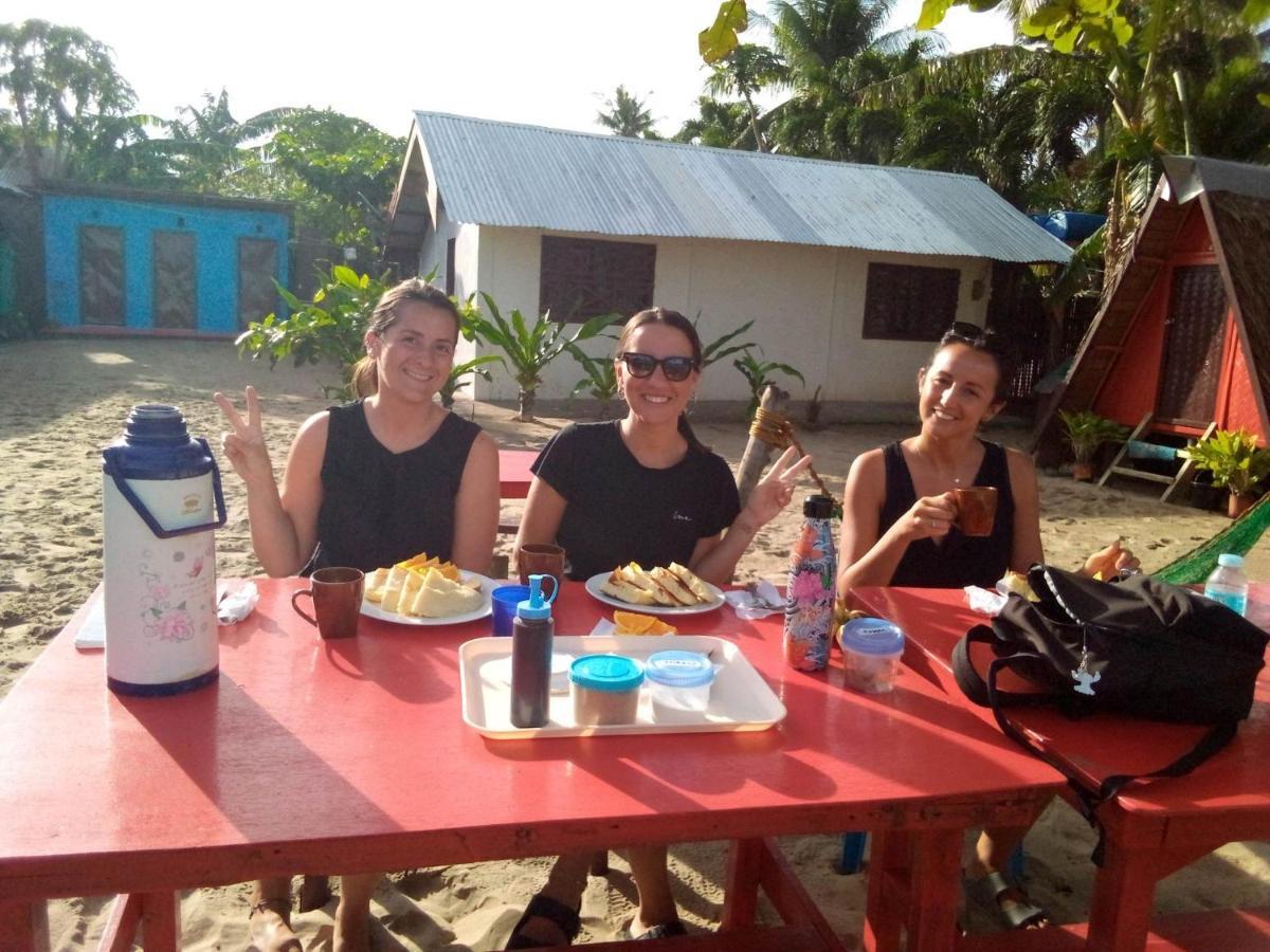 Shalom Camp Hotell El Nido Exteriör bild