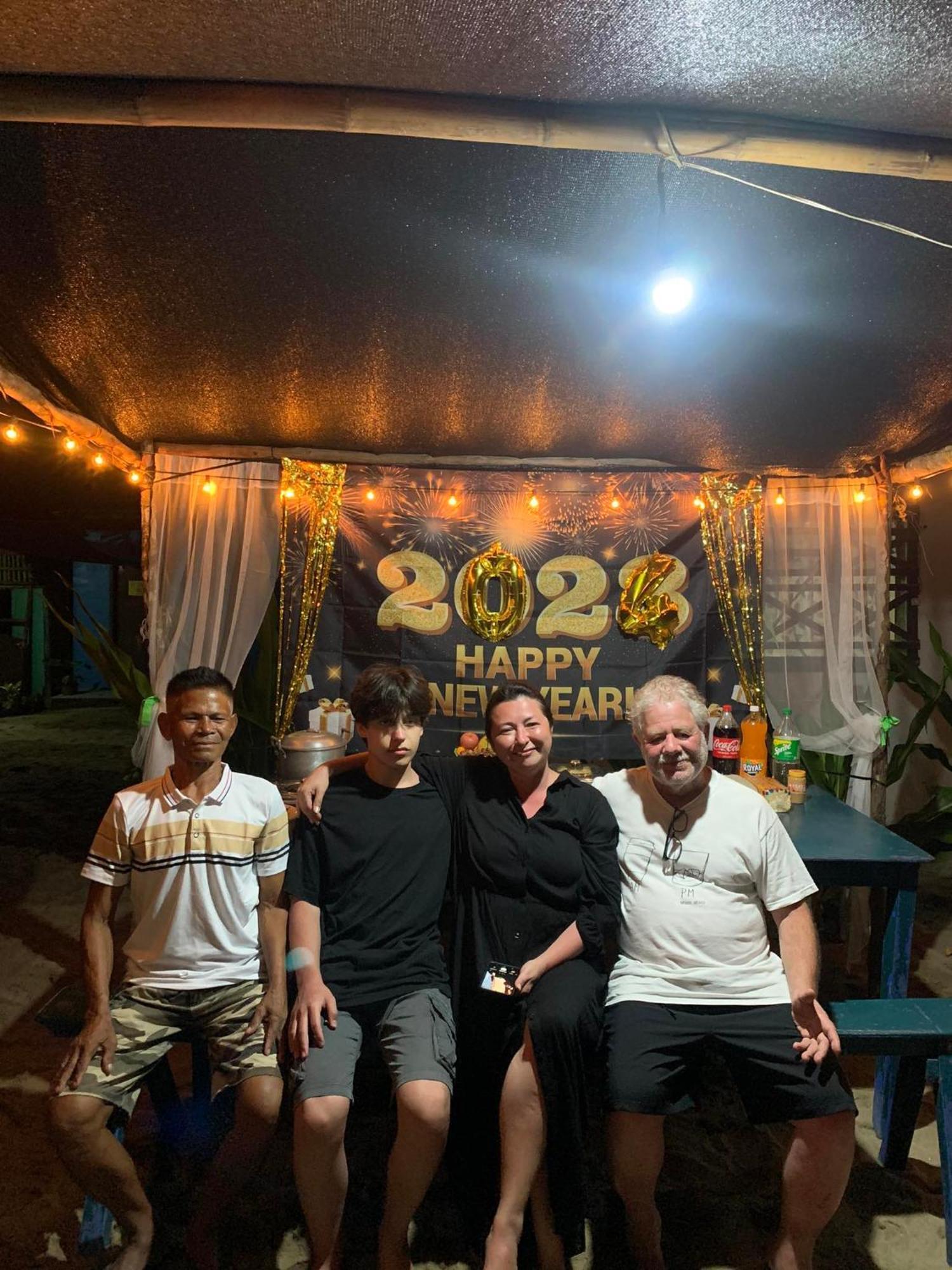 Shalom Camp Hotell El Nido Exteriör bild