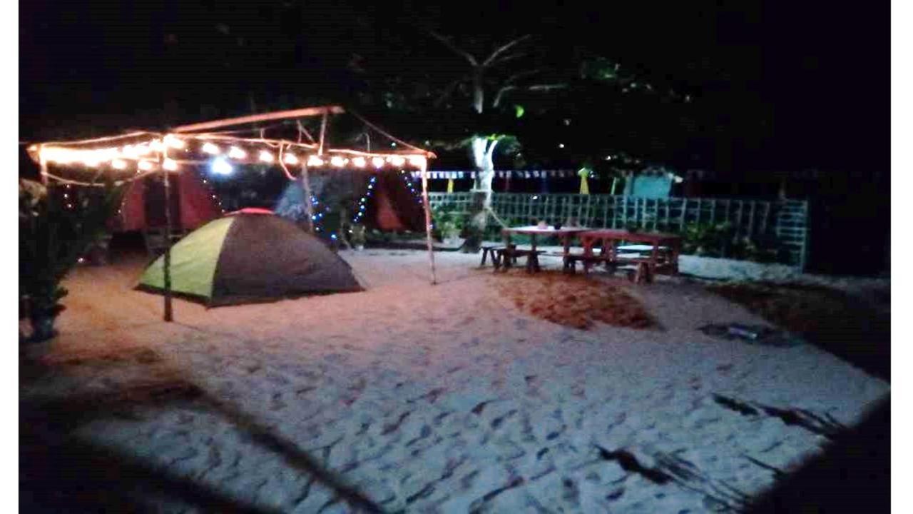 Shalom Camp Hotell El Nido Exteriör bild